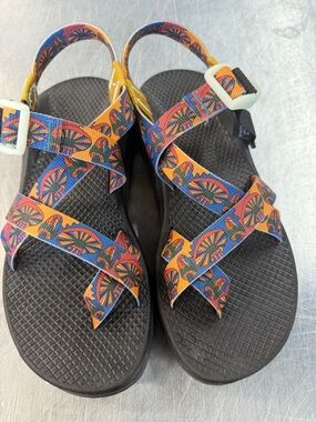 Chacos Size 7W